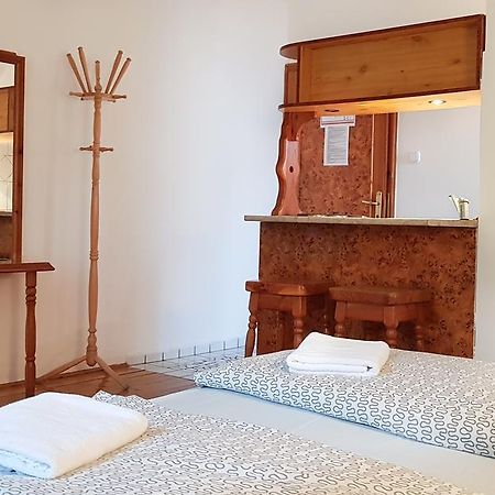 Hotel Paar Szieszta Győr Eksteriør bilde