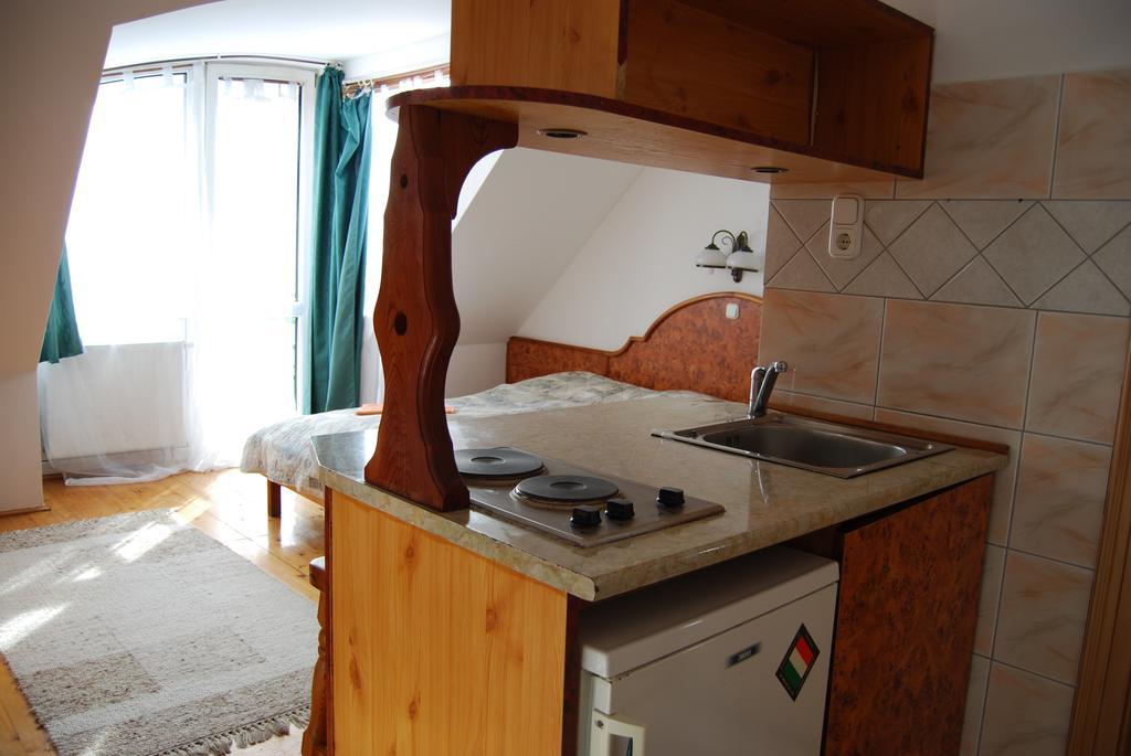 Hotel Paar Szieszta Győr Eksteriør bilde